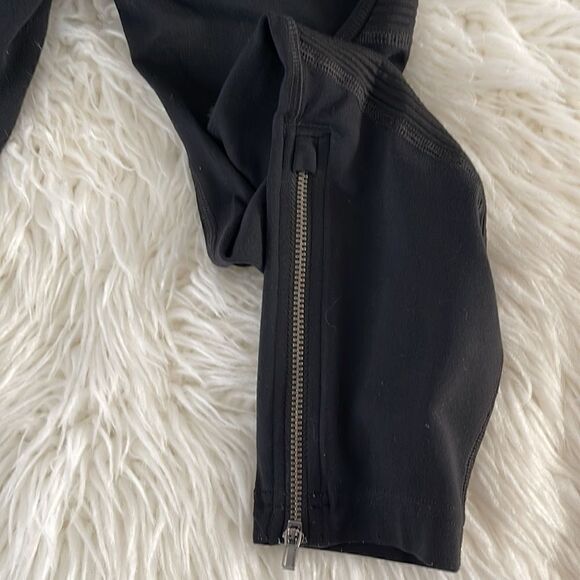 ATHLETA  LEGGING SIZE M - Picture 5 of 9